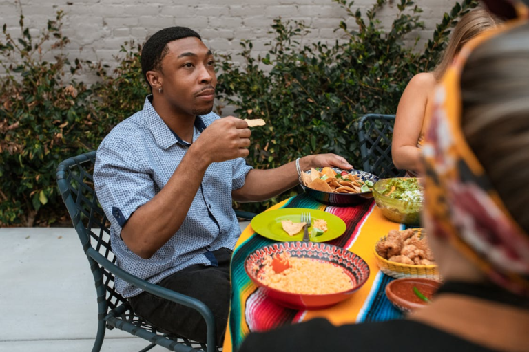 Healthy Eating Tips for Truck Drivers: Meals on the Go - US Trucking ...