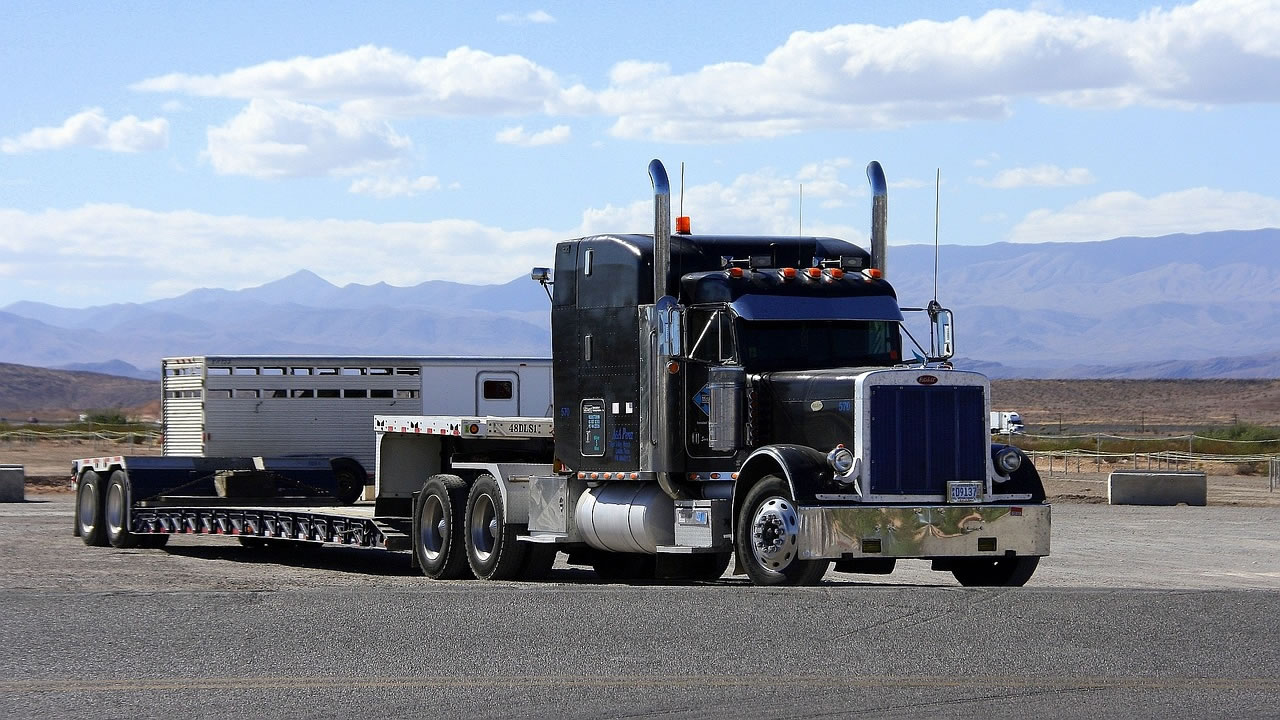 Affordable Truck Driving Schools in Houston: Best Options for New Drivers