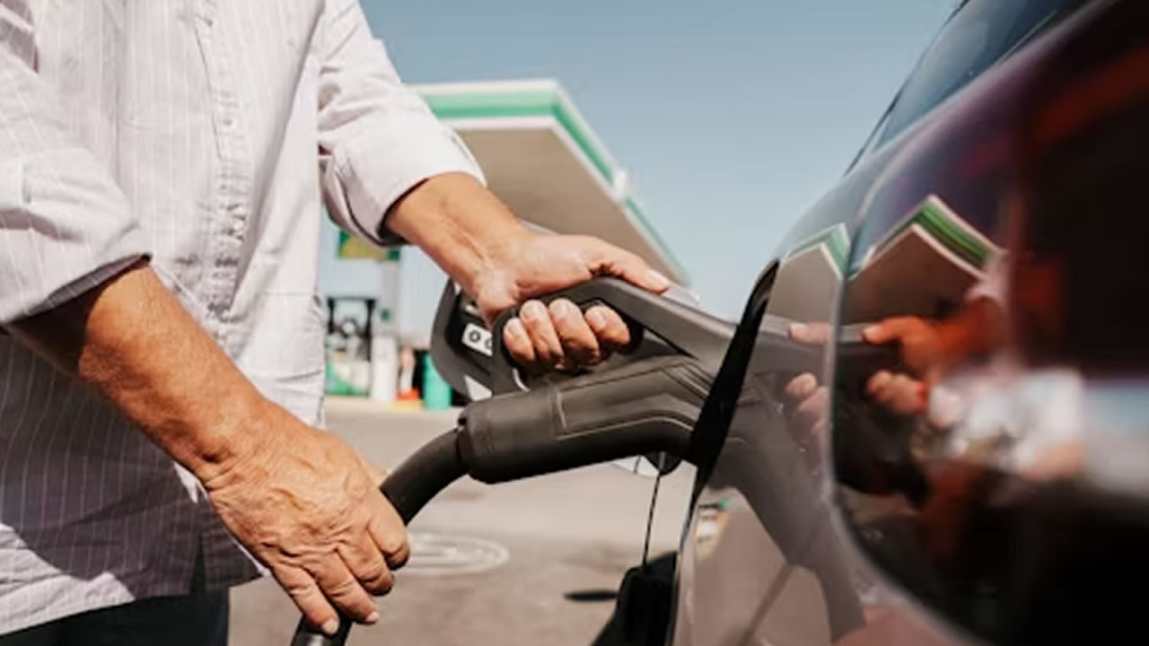 How-Fuel-Cards-Work-for-Owner-Operators-Fleets